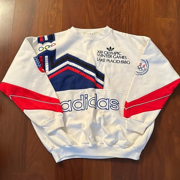 Vintage sweater adidas store